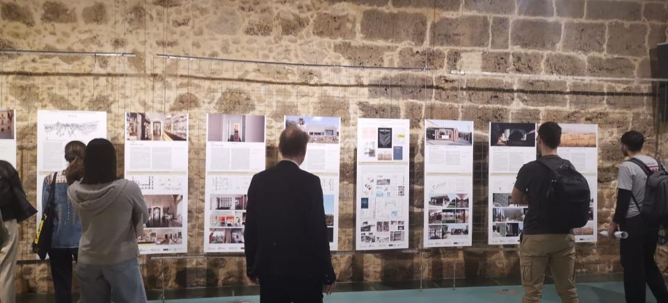 #htmlcaption-0 Mostra Creta